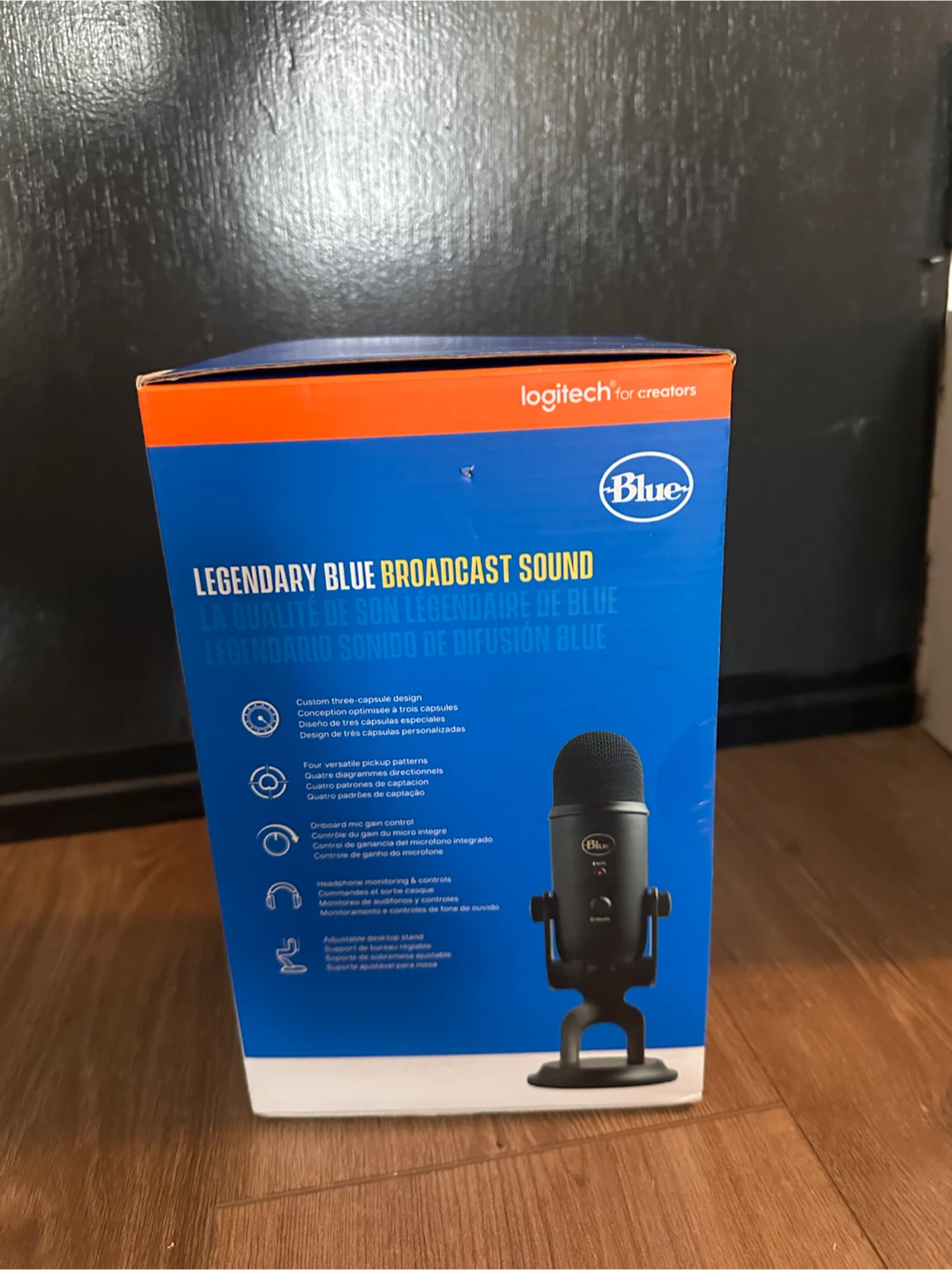 Logitech Blue Yeti USB Microphone - photo 2