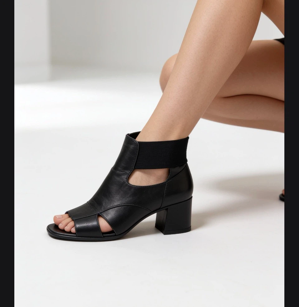 Assorted Women's Footwear and Clothing - photo 5