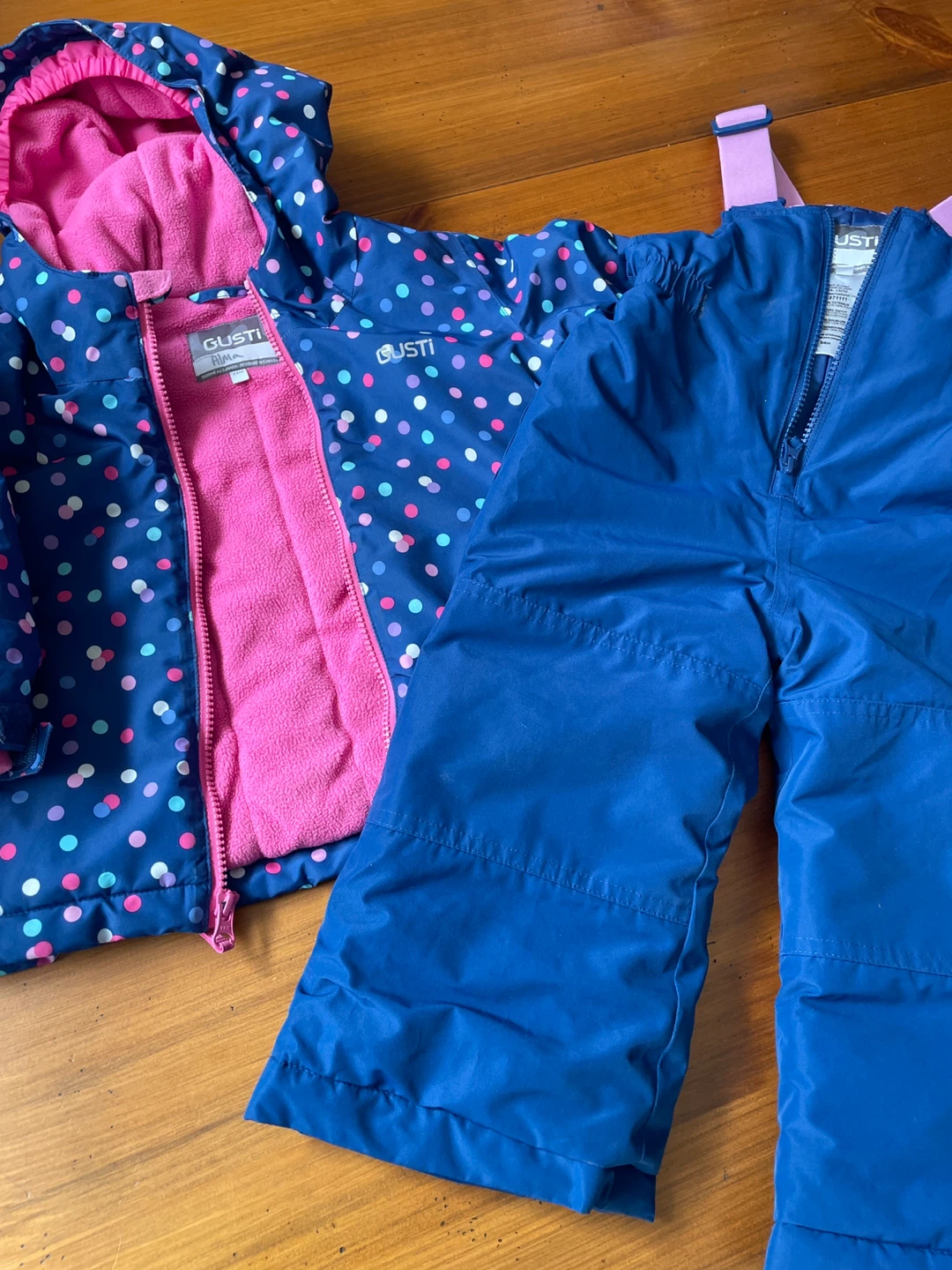 Gusti 24 month old Snowsuit