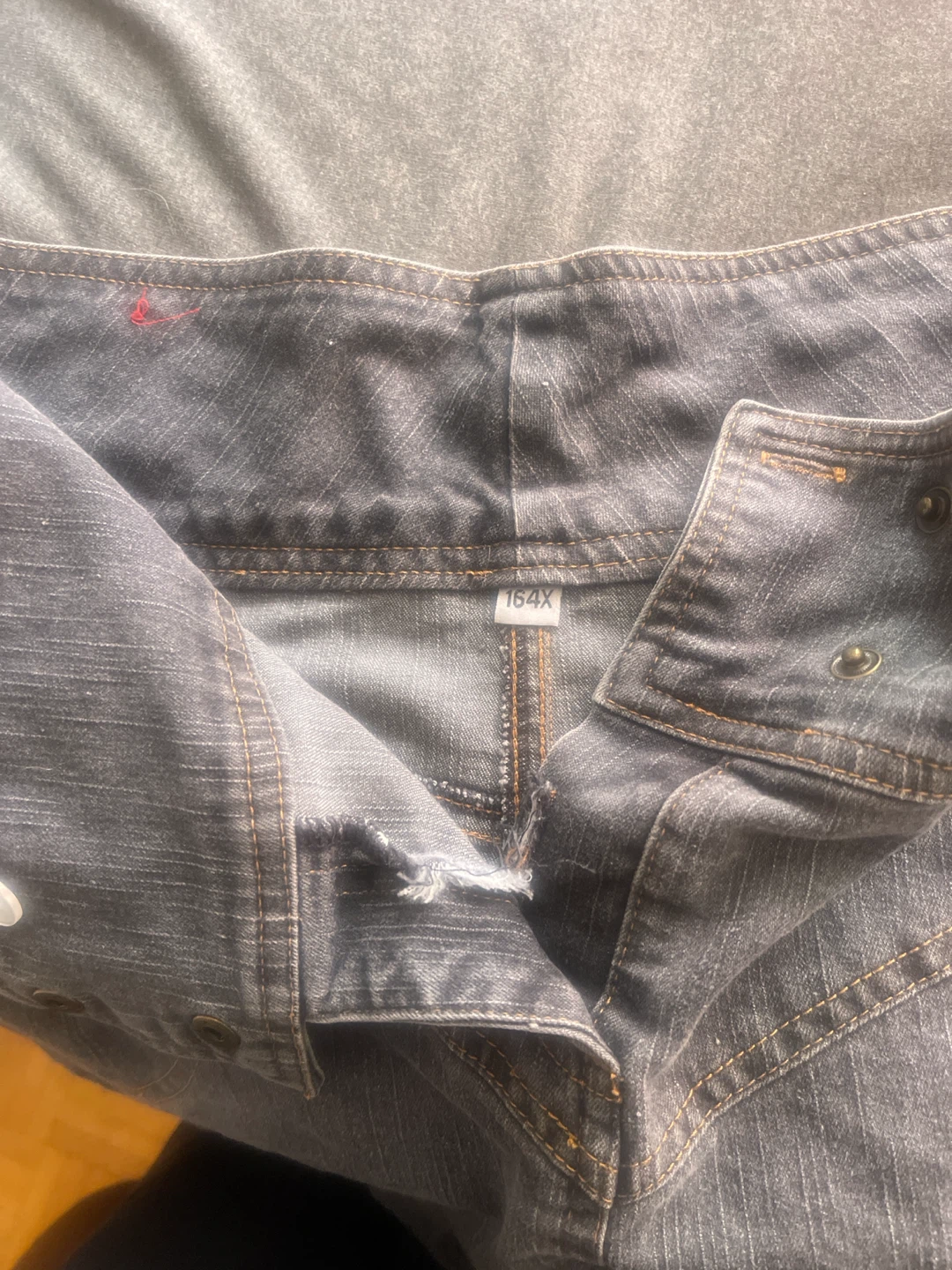 Dark wash denim mini skirt - photo 3