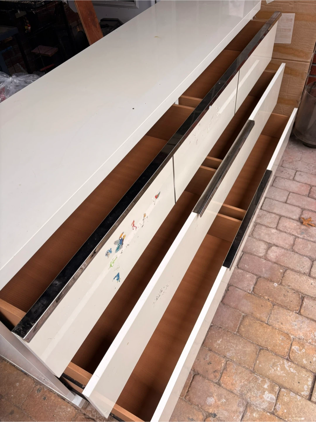 Modern Italian made 6-Drawer very Heavy Dresser - photo 2