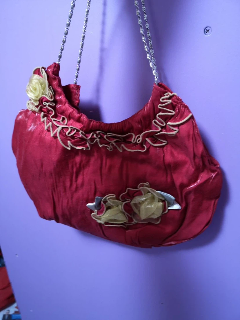 Red hobo handbag with floral details - photo 4