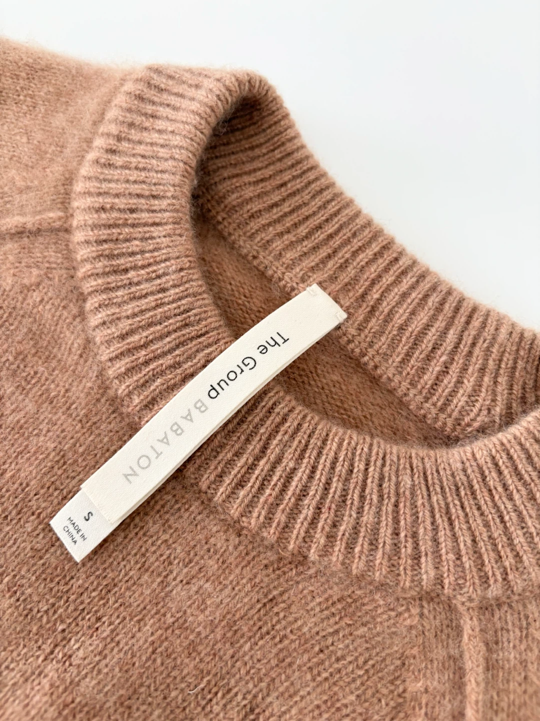 Aritzia The Group by Babaton Luxe Cashmere Sweater - photo 5