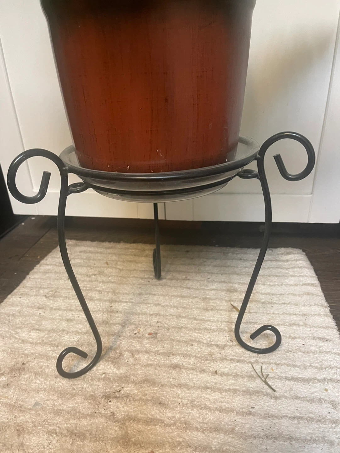 Silk Boston Fern, Pot and Iron Stand - photo 4