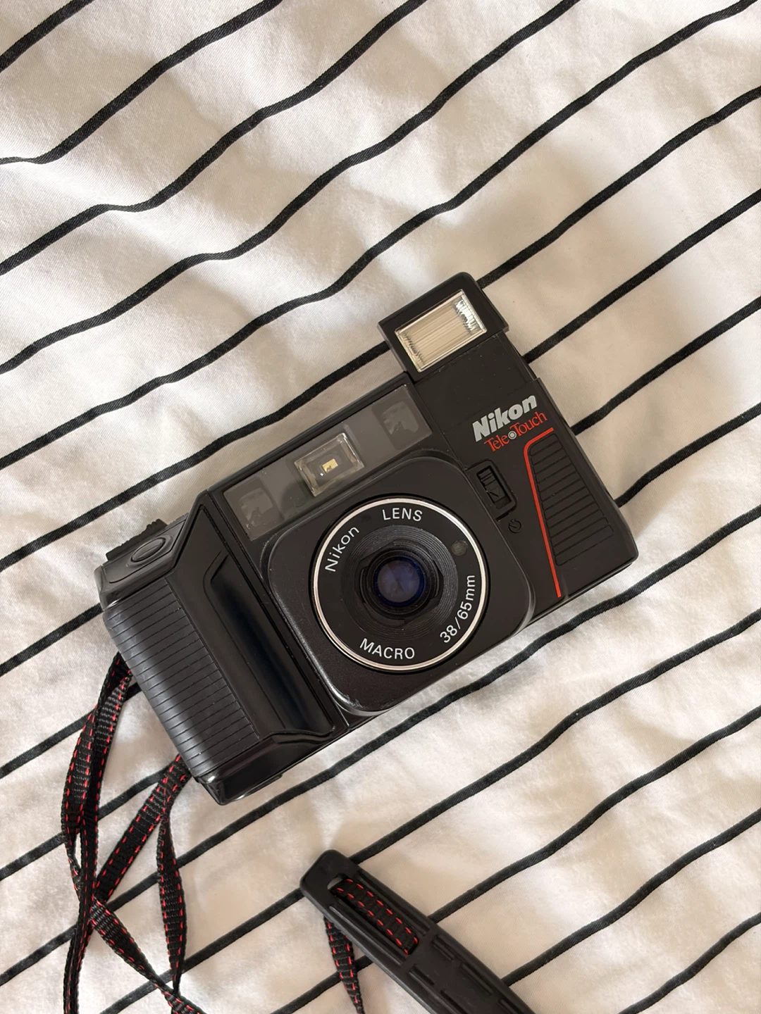 Nikon Tele-Touch 35mm Film Camera - photo 3
