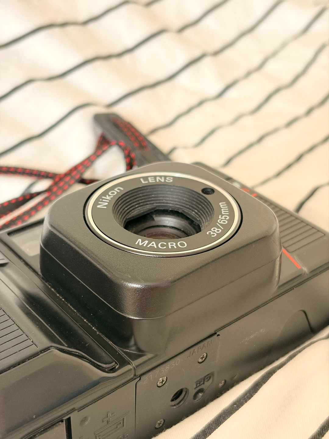 Nikon Tele-Touch 35mm Film Camera - photo 4