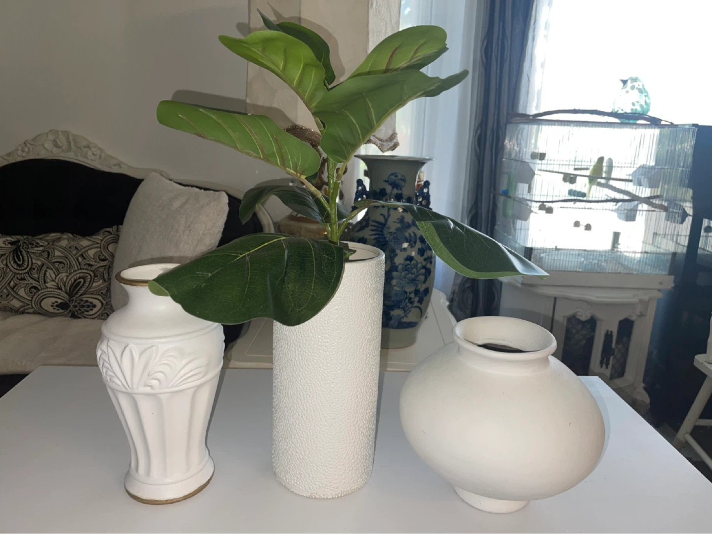 2 Beautiful Vases and Fake Fiddle Leaf Plants - photo 2