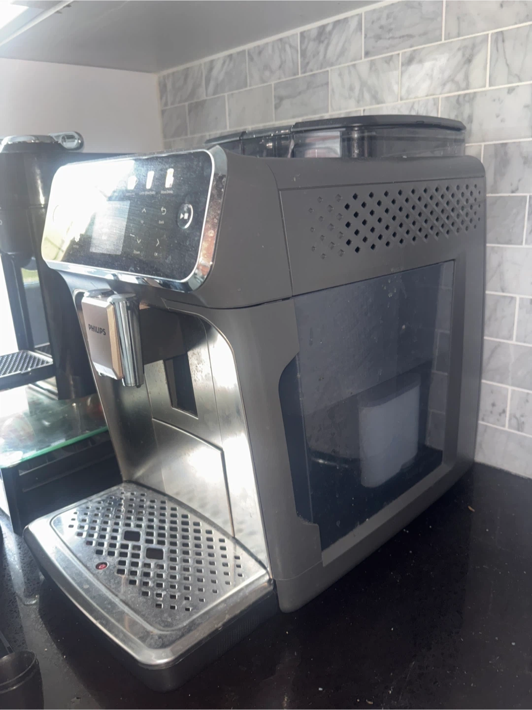 Philips LatteGo Espresso Machine - photo 2