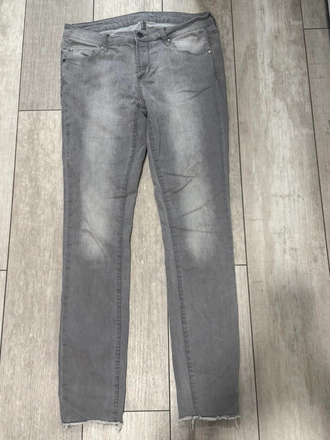 🏈 Articles of Society Gray Jeans