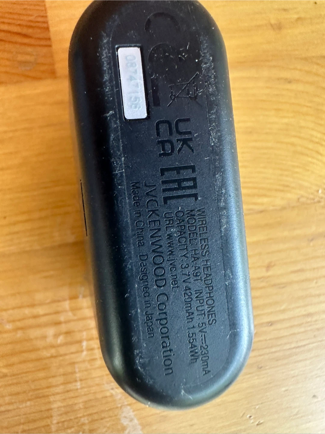 JVC HA-A9T Wireless Earbuds - photo 4