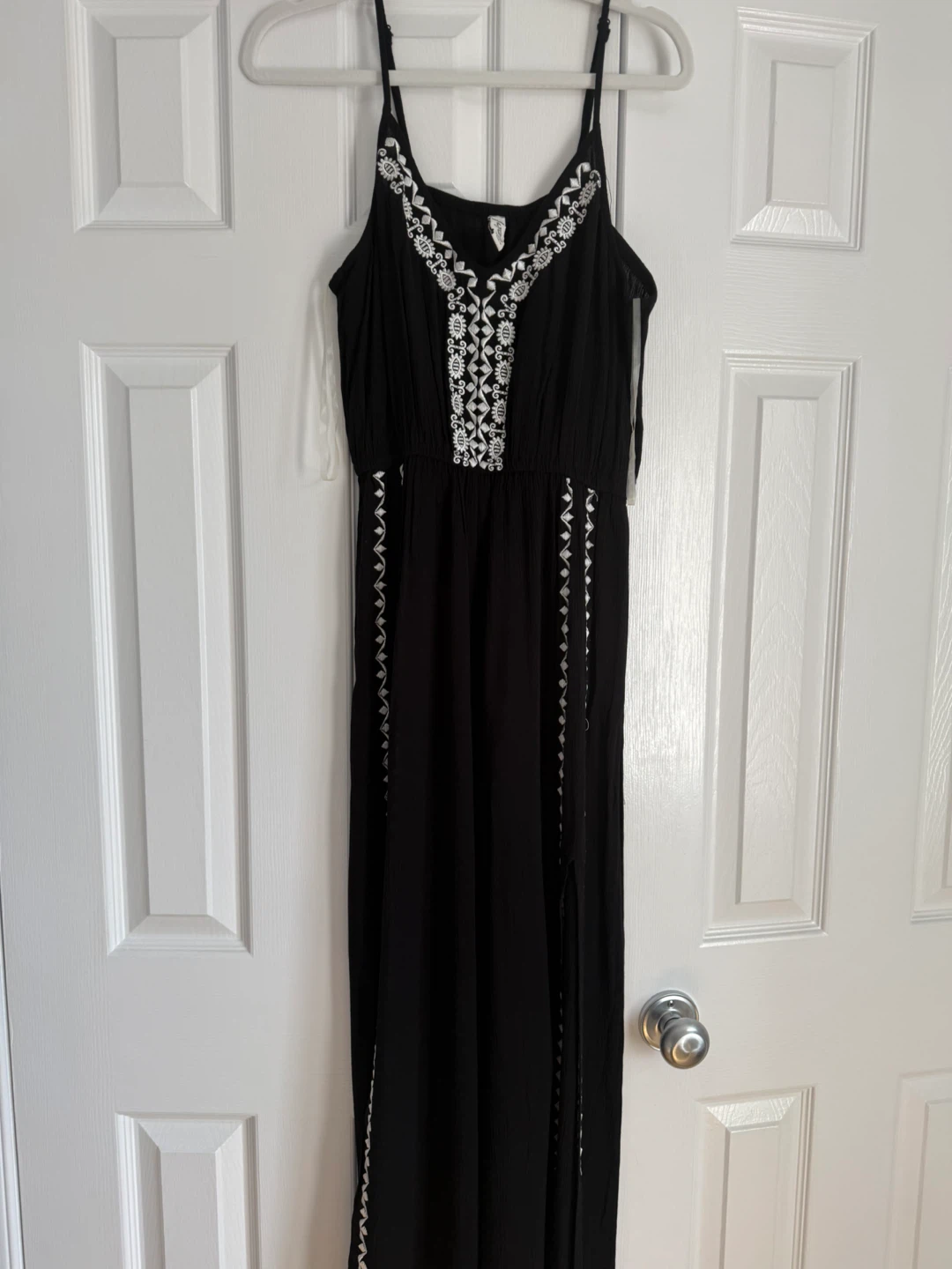 Black embroidered maxi jumpsuit - photo 3