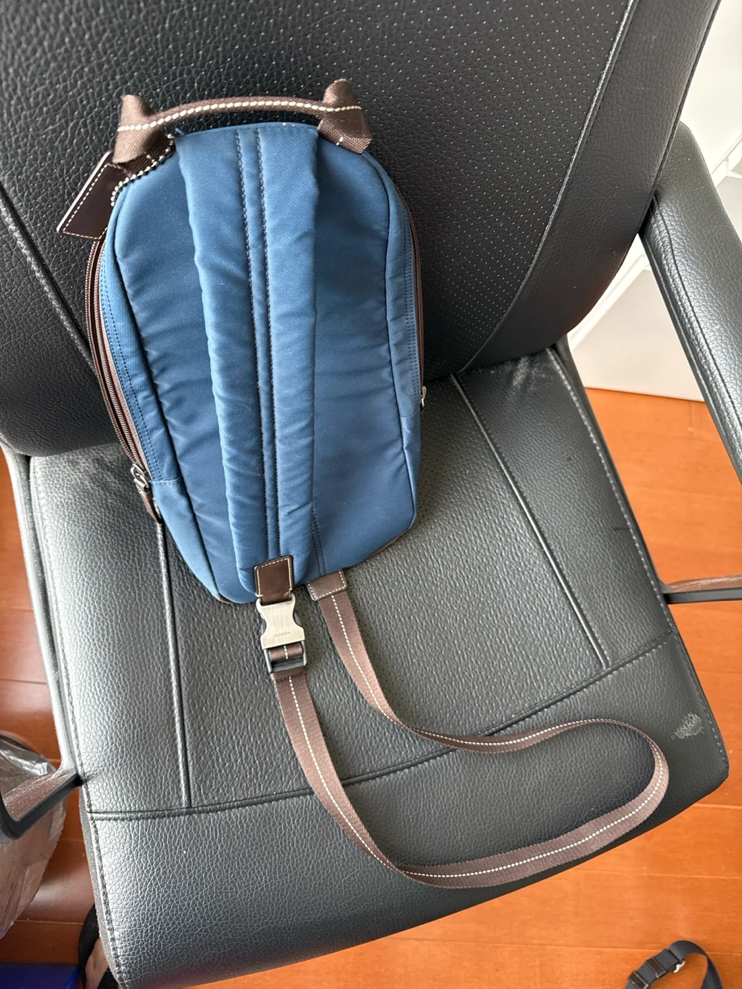 Coach Blue Sling Bag - photo 2