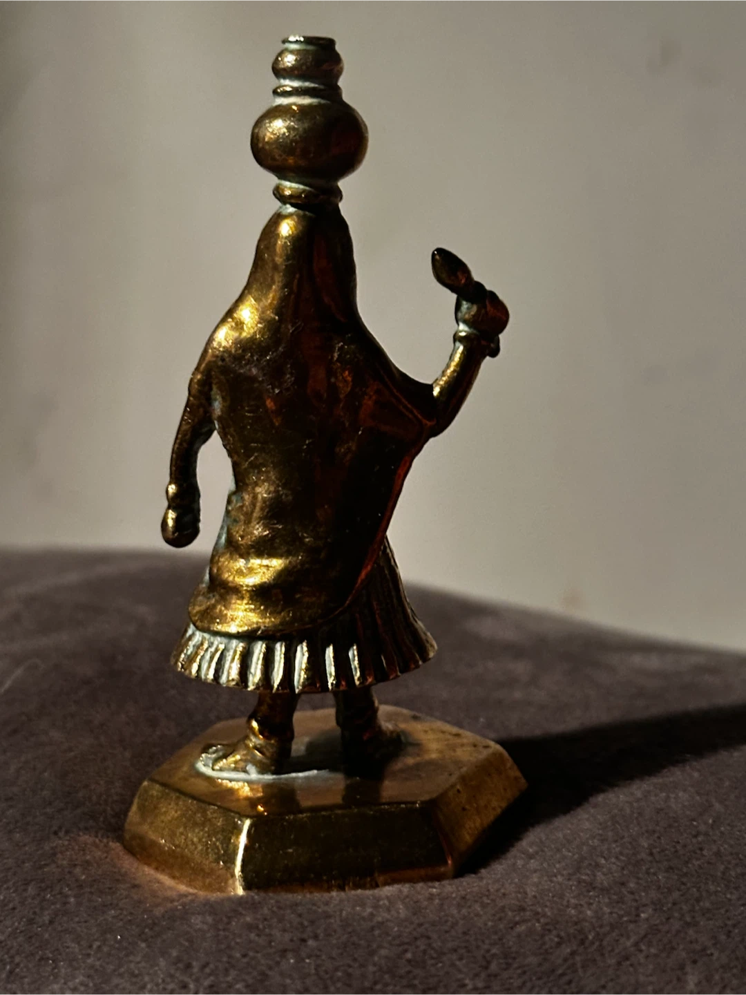 Vintage Indian Brass Water Carrier Figurine 3.25" - photo 3