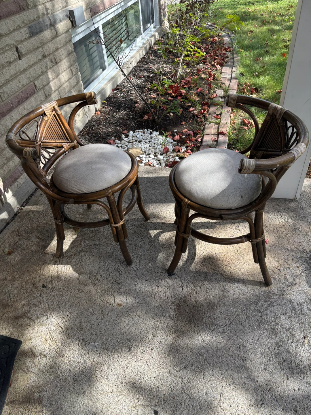 Two Vintage Rattan Accent Chairs - photo 2