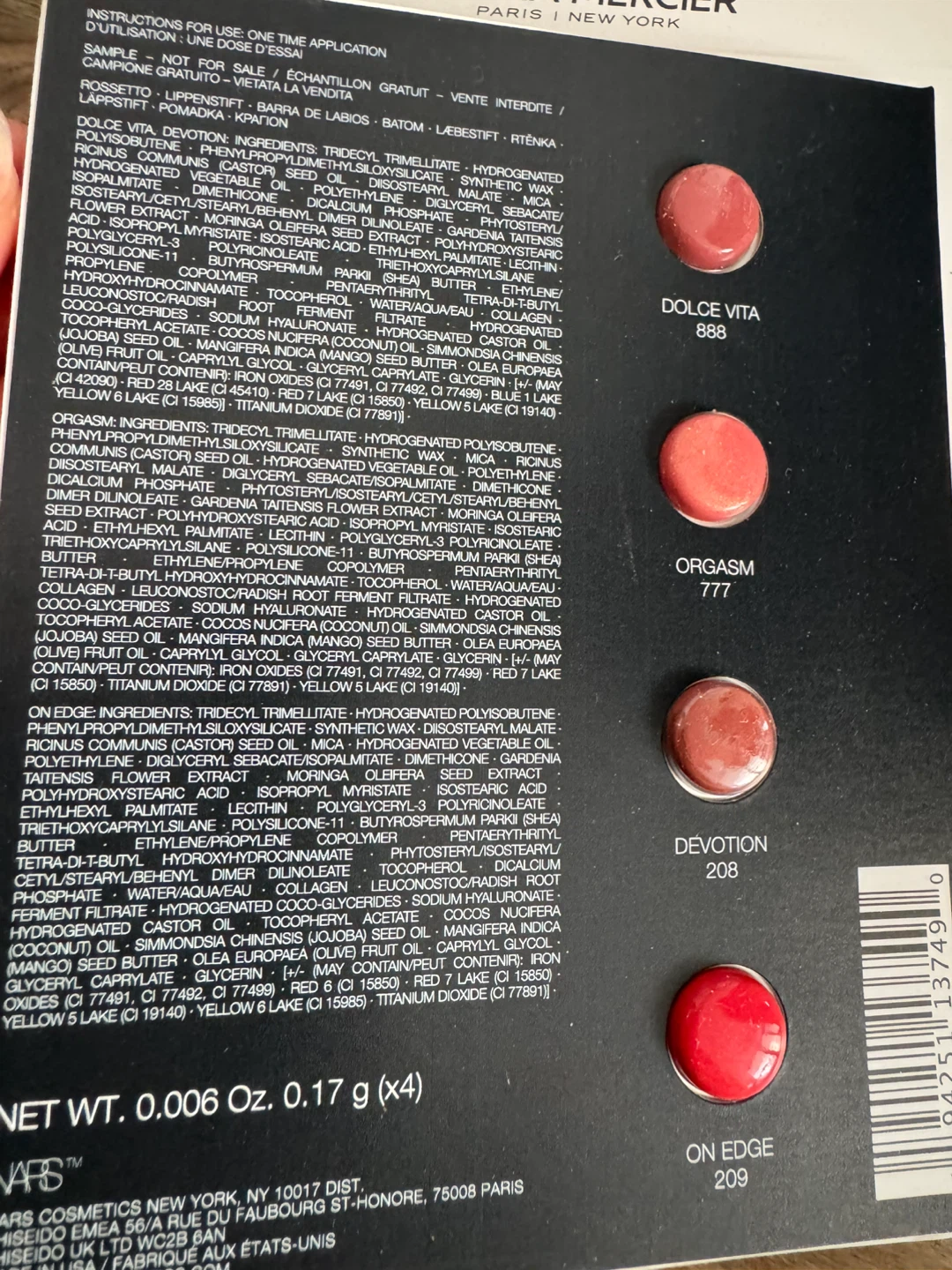 Laura Mercier Powder and NARS Lipstick Sample Set - photo 2