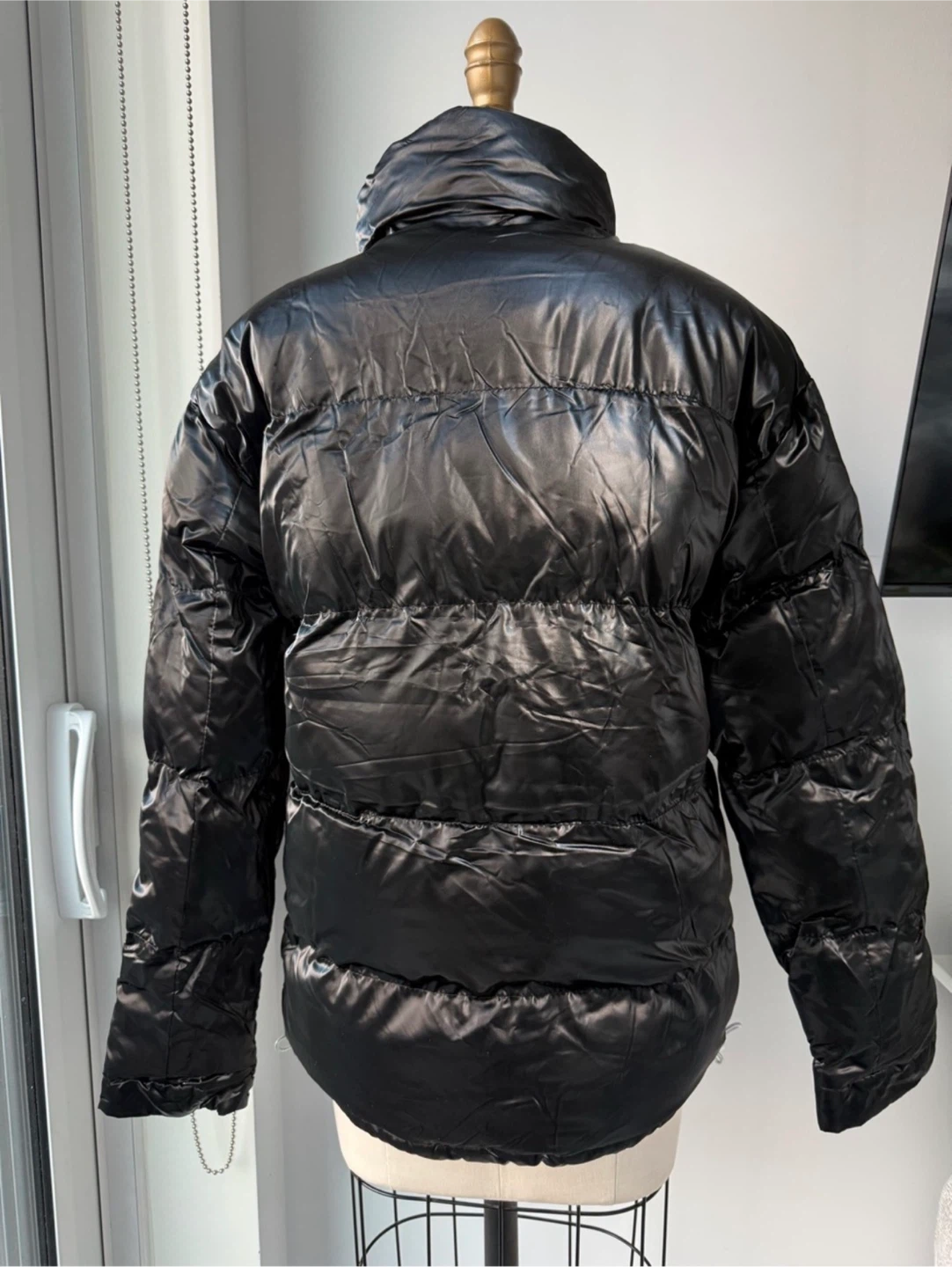 Effacestyle Black Puffer Jacket size small - photo 2