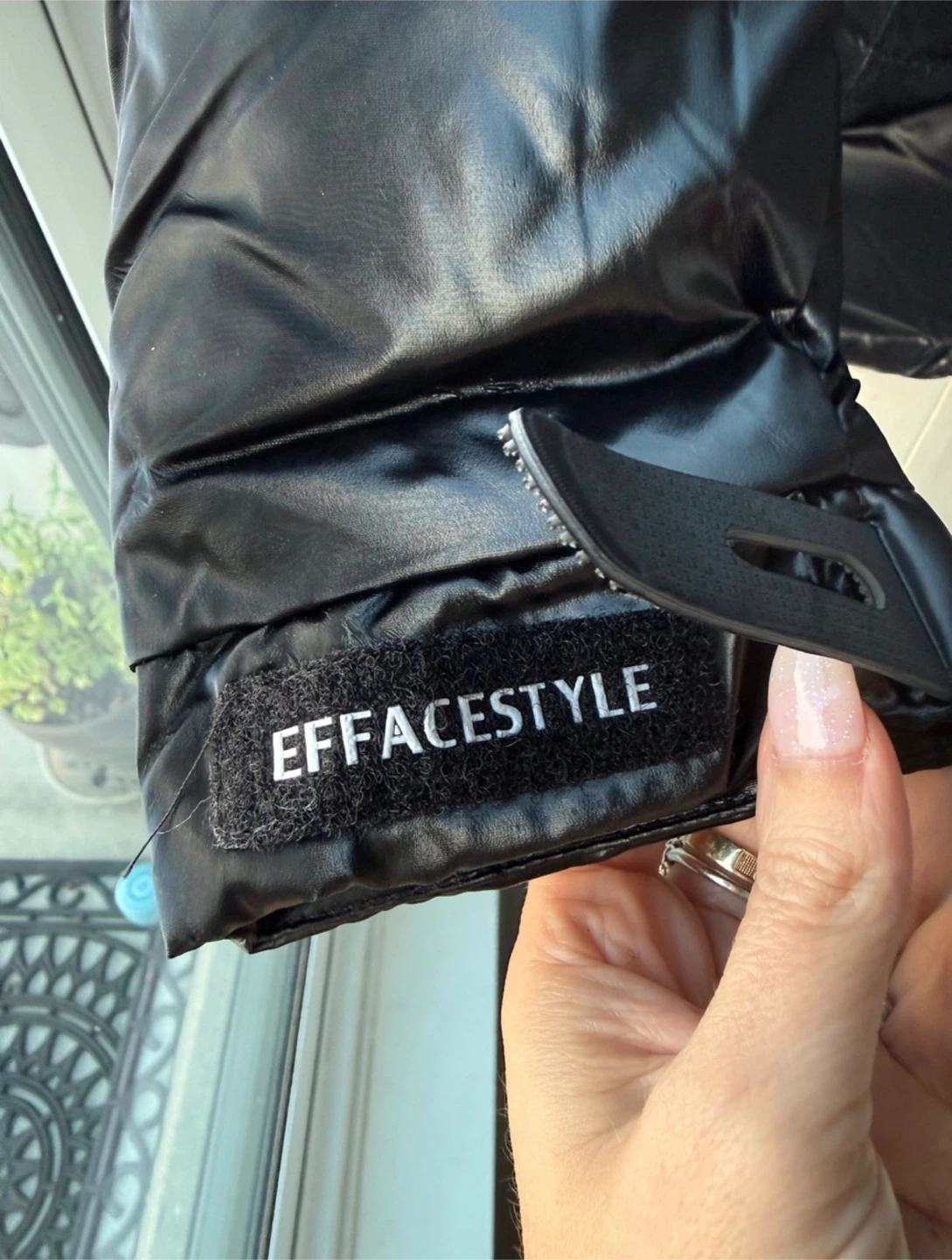 Effacestyle Black Puffer Jacket size small - photo 4