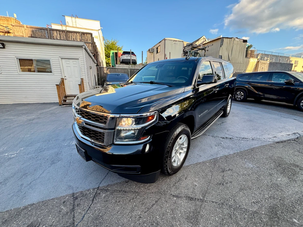 Chevrolet Suburban LT 2018 96k miles