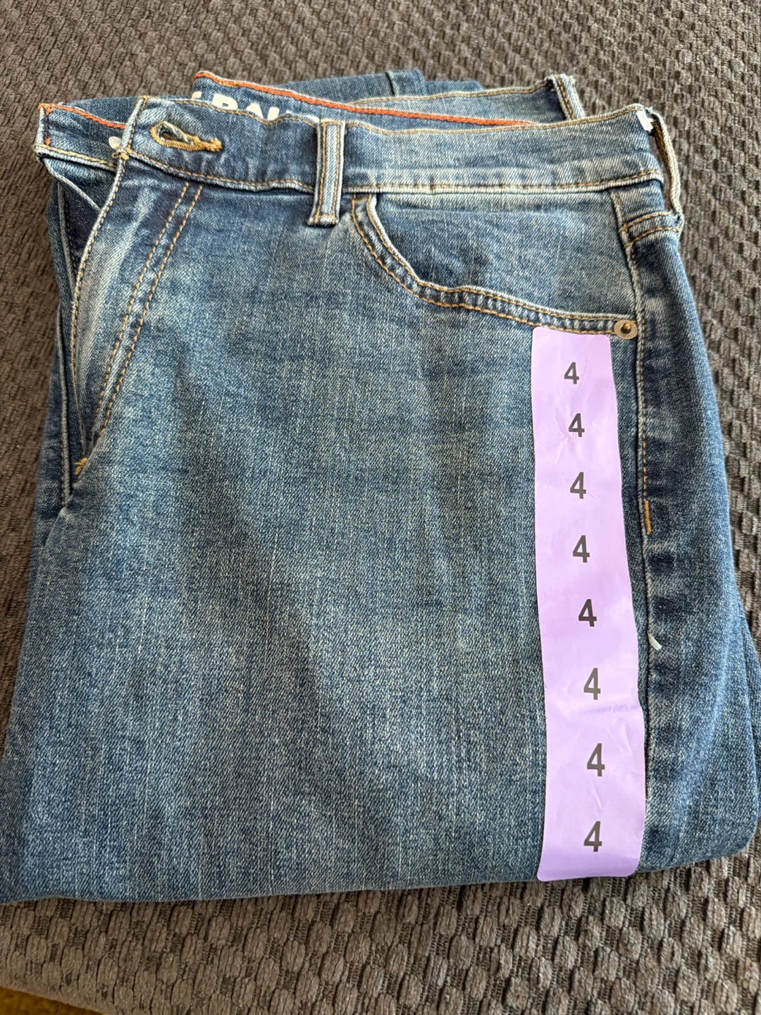 🏈 Eddie Bauer Women's Boyfriend Midrise Slim Jeans - Size 4