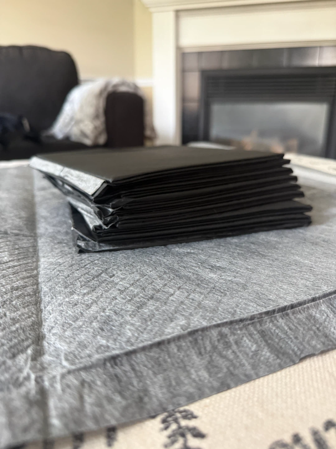 🏈 10 Black Pee Pads