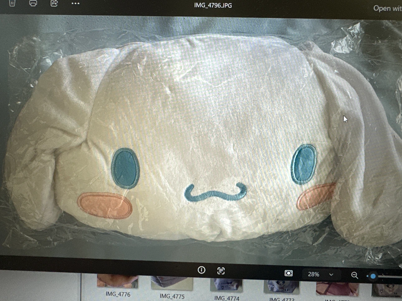 Cinnamoroll Plush Crossbody Bag - photo 3