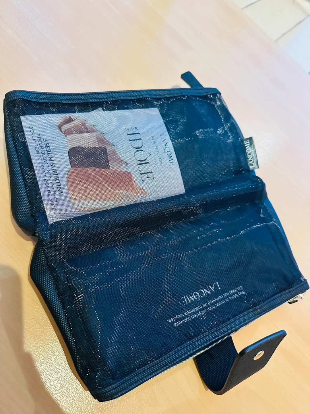 NEW Lancome Makeup Pouch🏈 - photo 2
