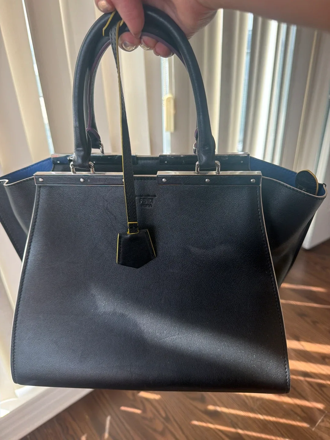 Peekaboo Black Handbag - photo 2