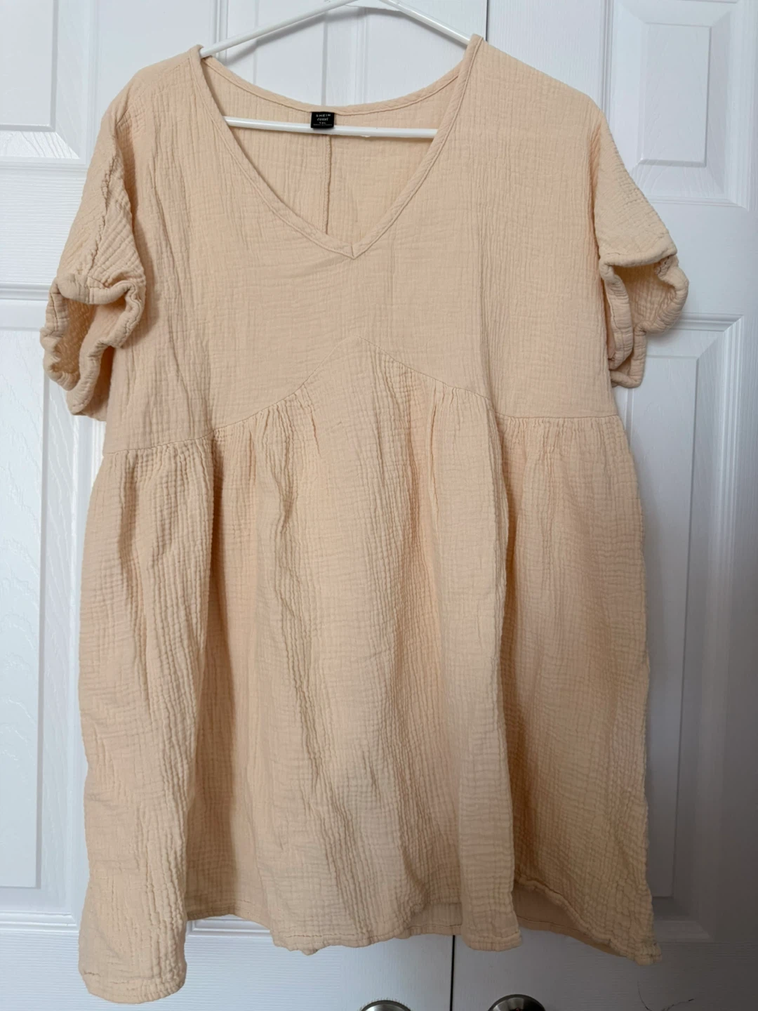 SHEIN V-Neck Textured Dress