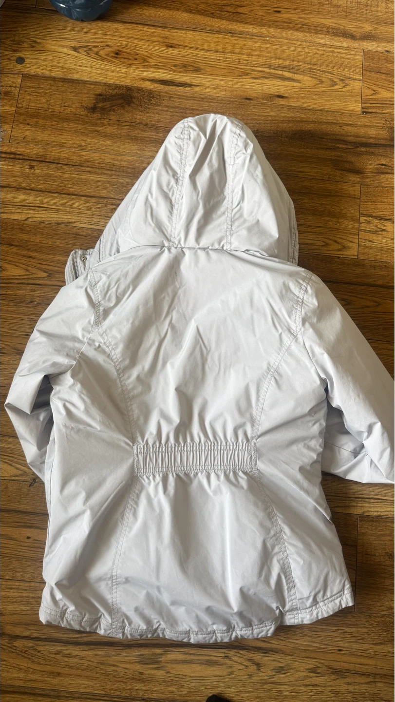 Winter Jacket $20 | Colour Light Blue, Size Small - photo 5