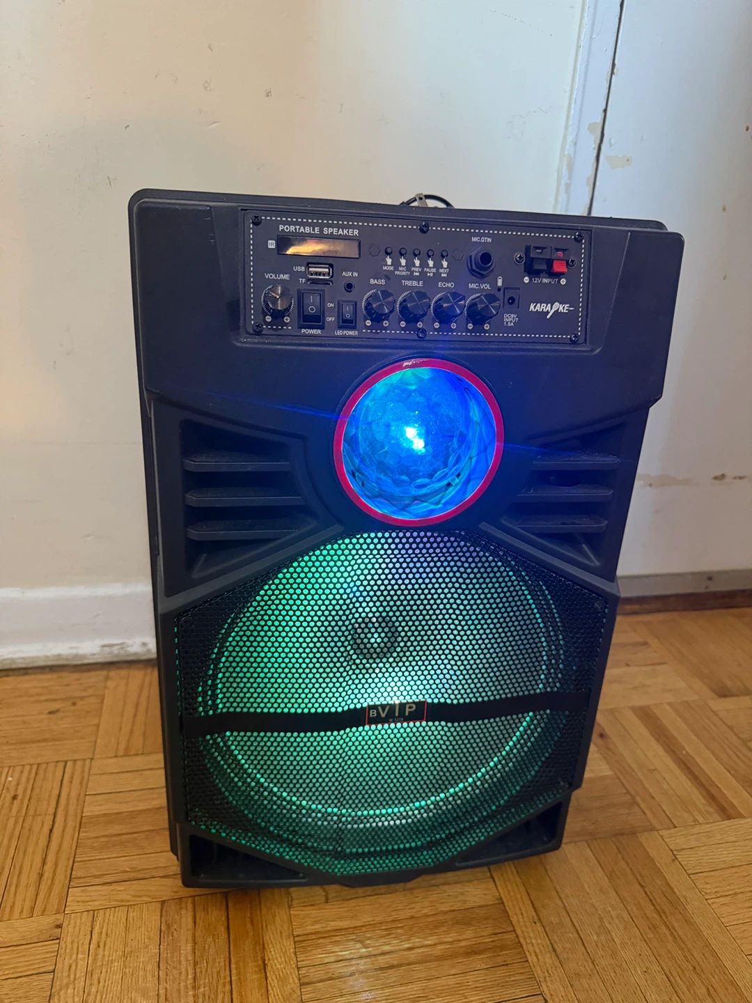 BVIP W1218 Portable Karaoke Speaker - photo 2