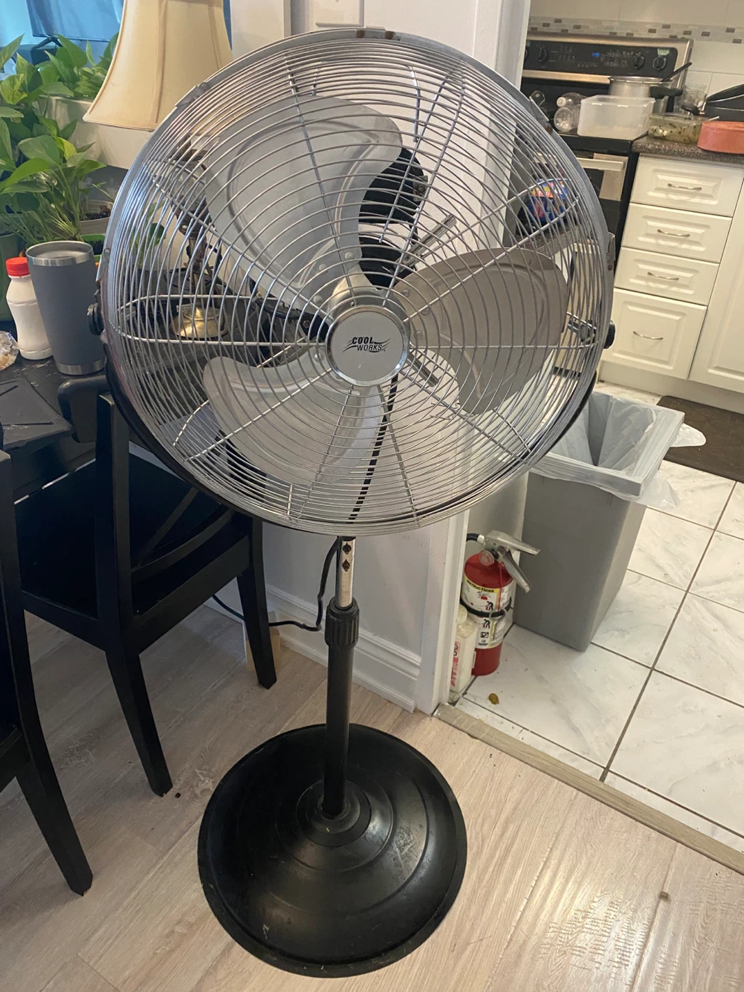 Cool Works 18 inch Heavy-Duty Stand Fan