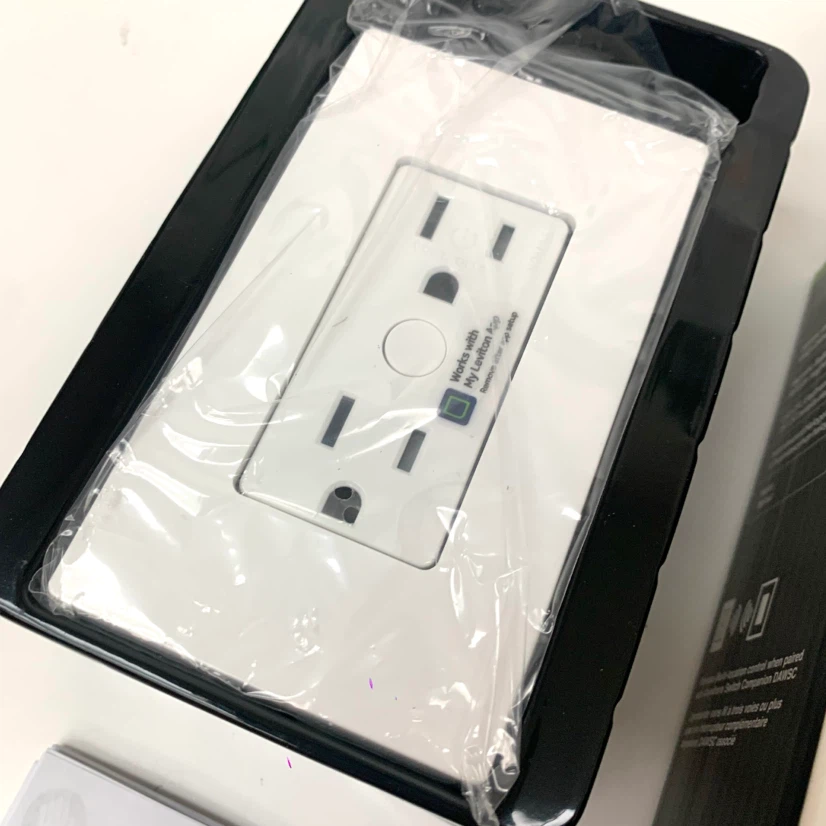 Smart WiFi Outlet Tamper Resistant Receptacle 2nd Gen Electronic - photo 2