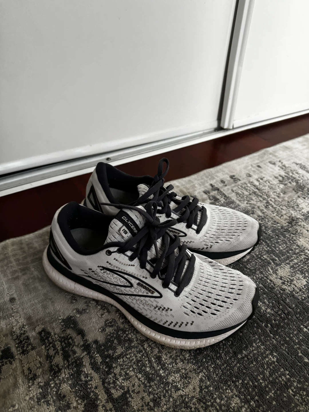 Brooks Glycerin 19 Running Shoes - photo 2