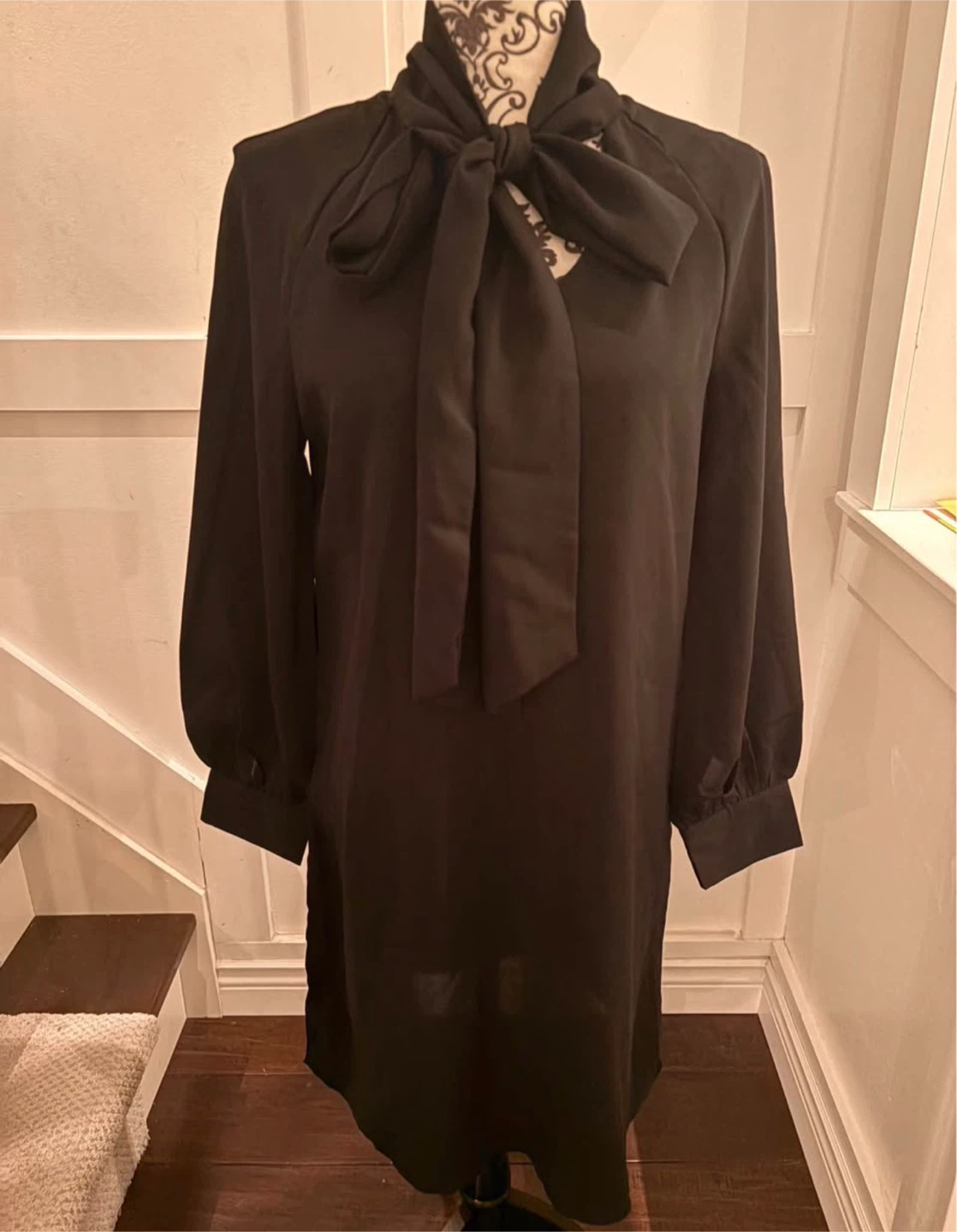 🏈Black Long-Sleeve Bow-Tie Dress - Medium