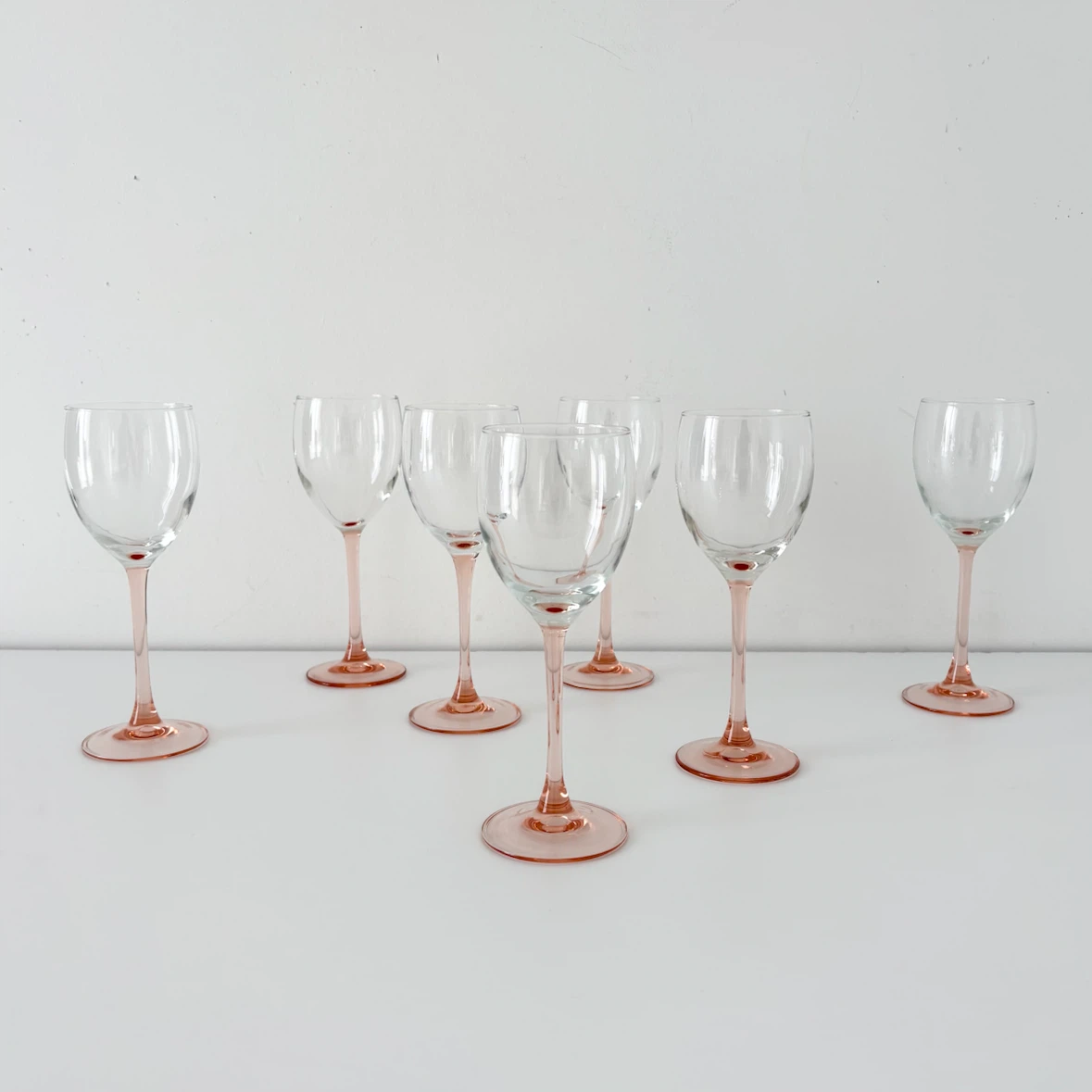 Vintage Wineglasses Glasses • Set of 7