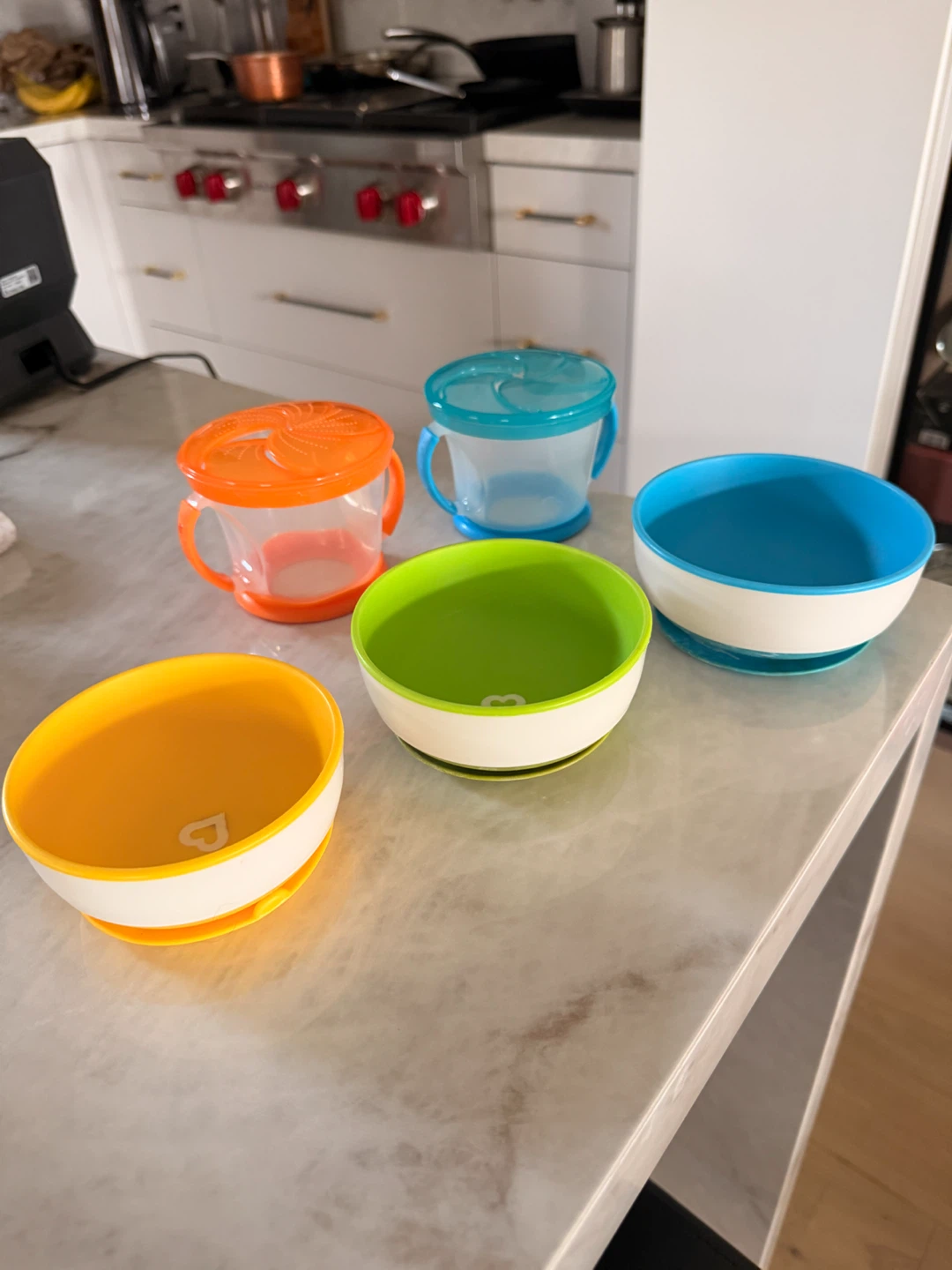 Munchkin snack catchers and bowls