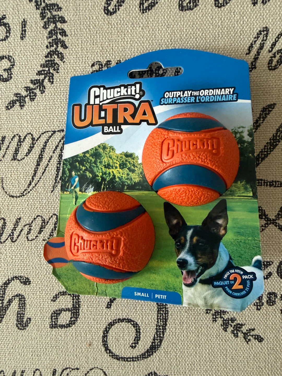 🏈 Chuckit! Ultra Ball Small 2-Pack