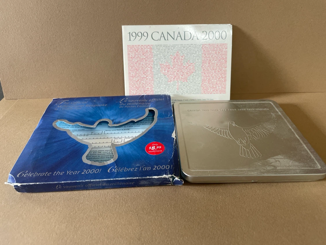 Canada Post Official Millennium Keepsake Set - photo 2