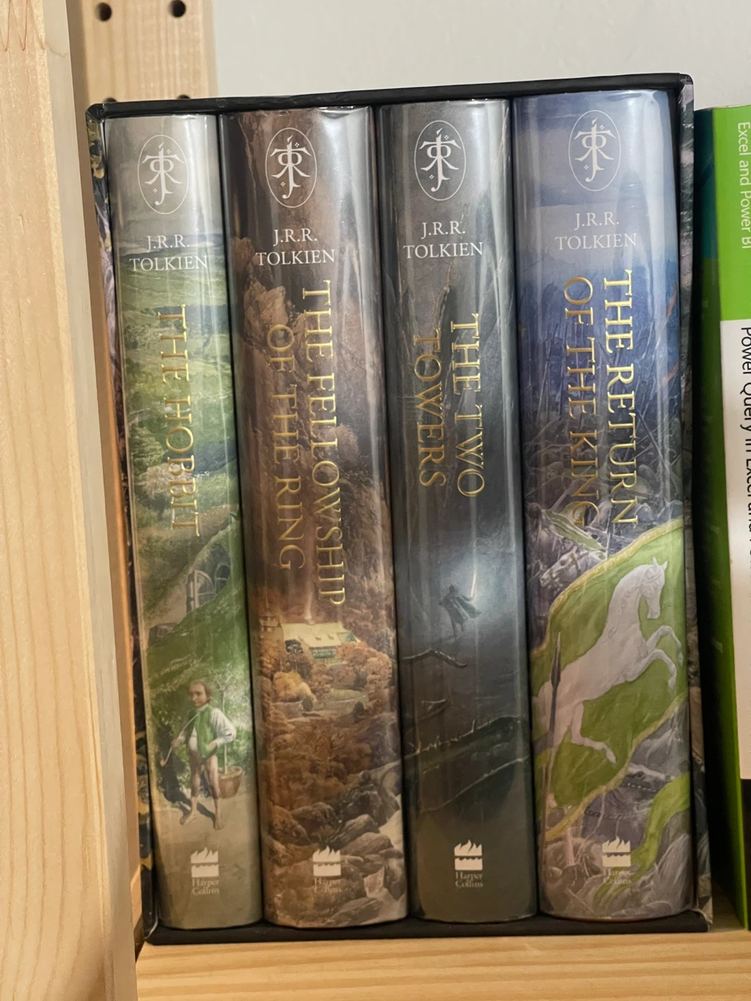 The Hobbit & The Lord of the Rings Books Set