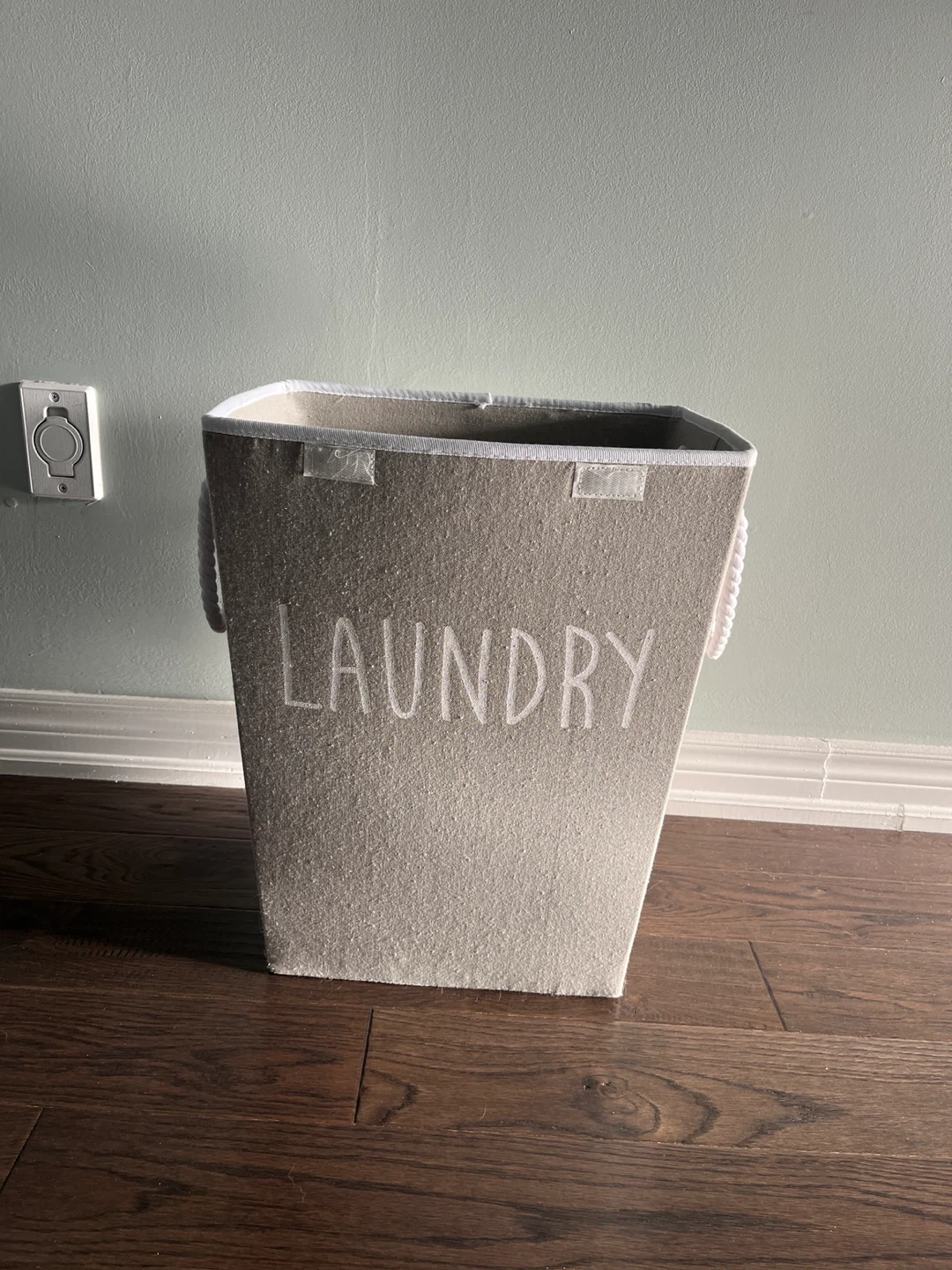 Laundry Hamper - photo 3