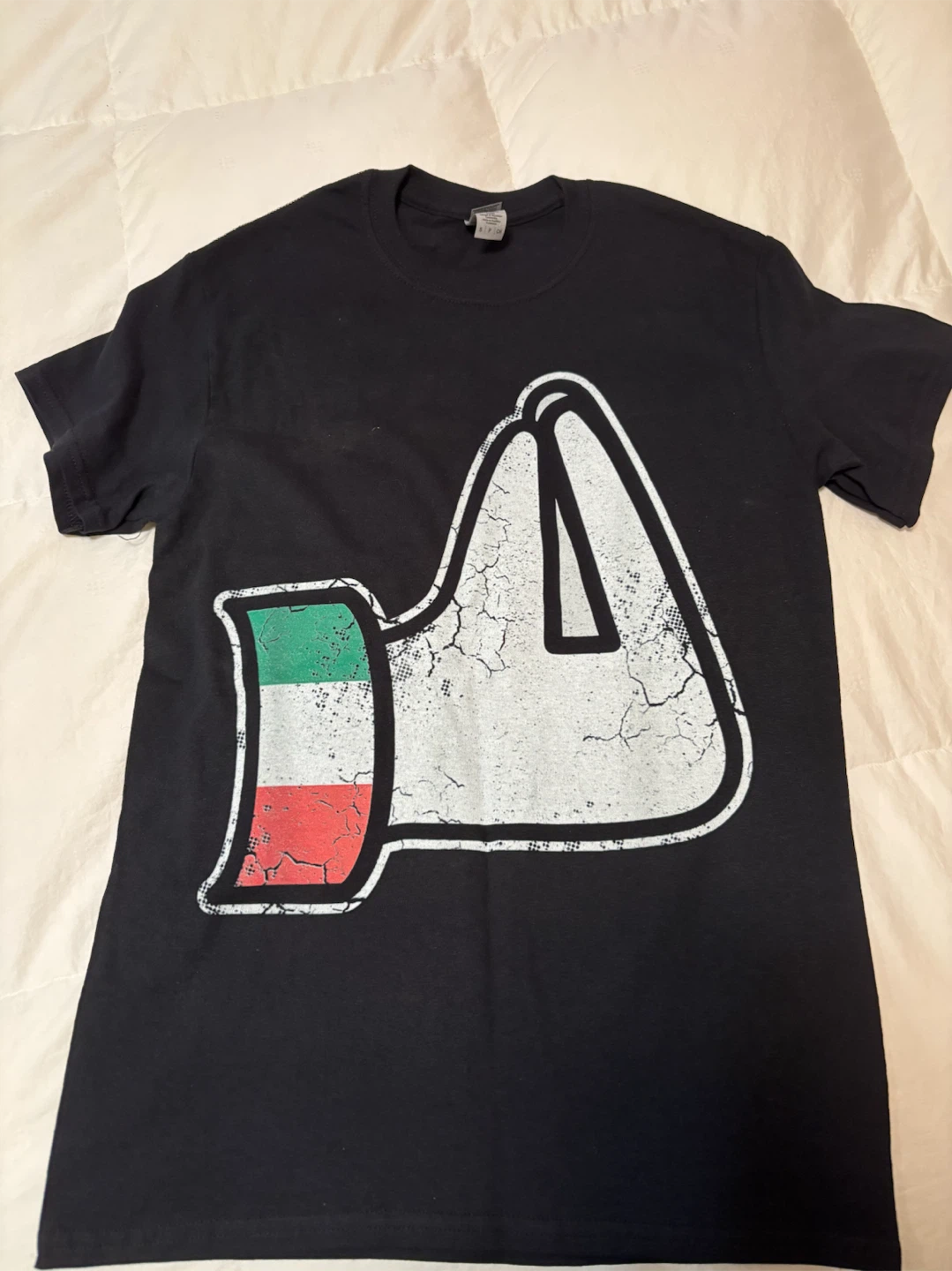 🏈Gildan Italian Hand Gesture Graphic T-Shirt