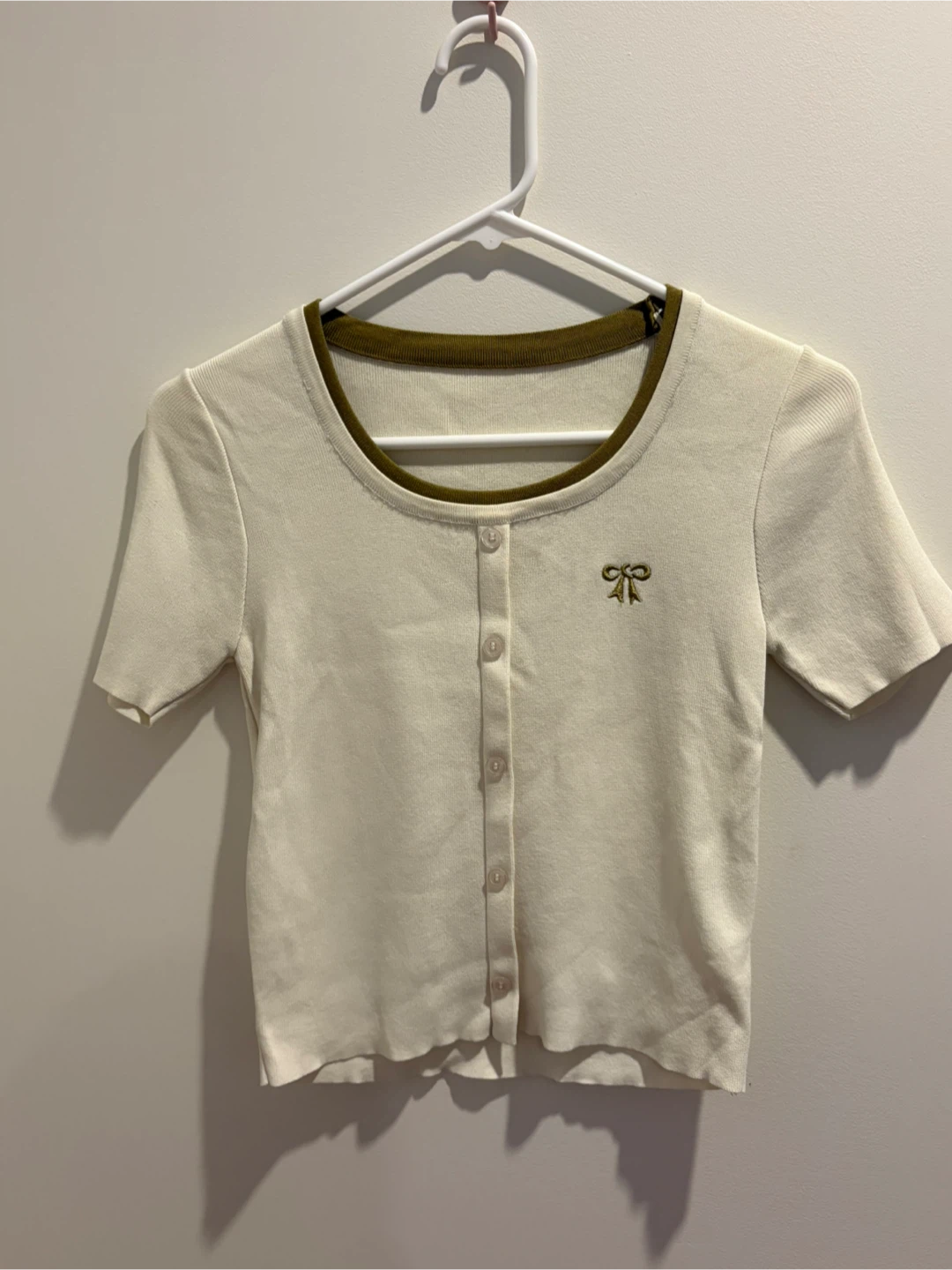 Cream and Olive Green Short Sleeve Cardigan