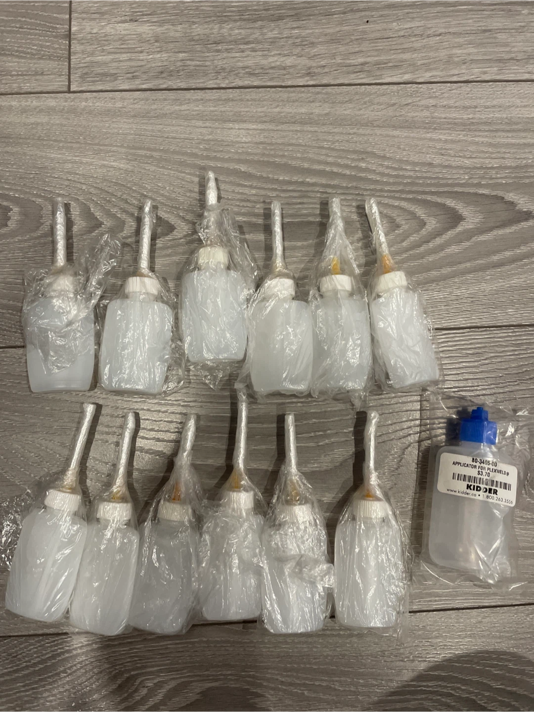 🏈 12 Solvent applicators + 1 Plexweld Applicator