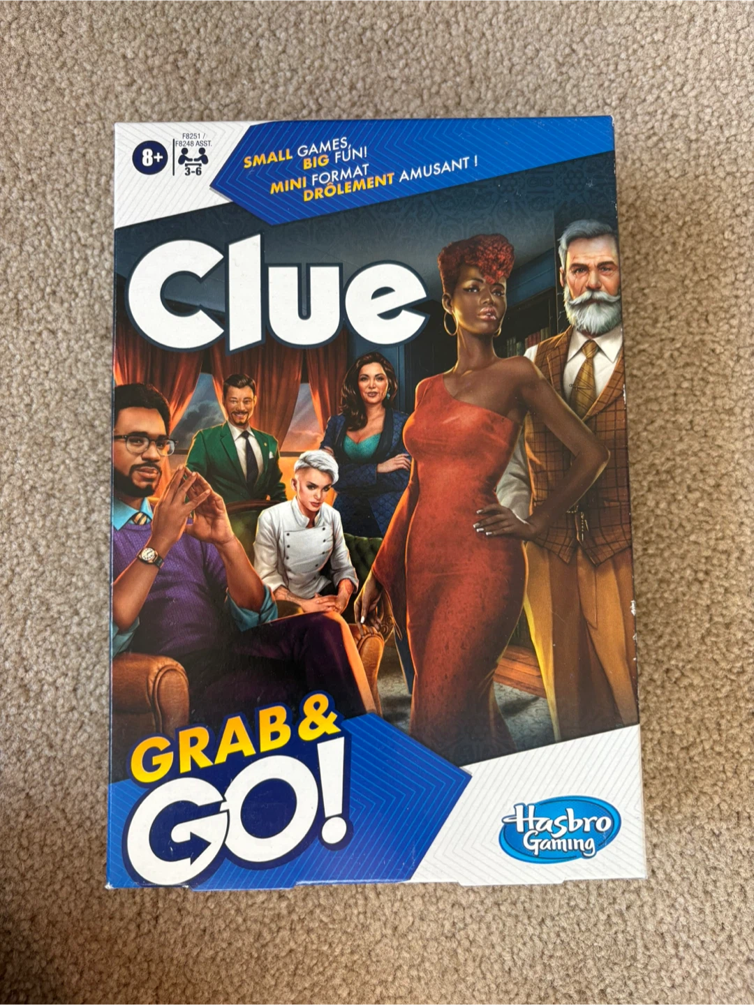New Hasbro Grab & Go Clue Board Game