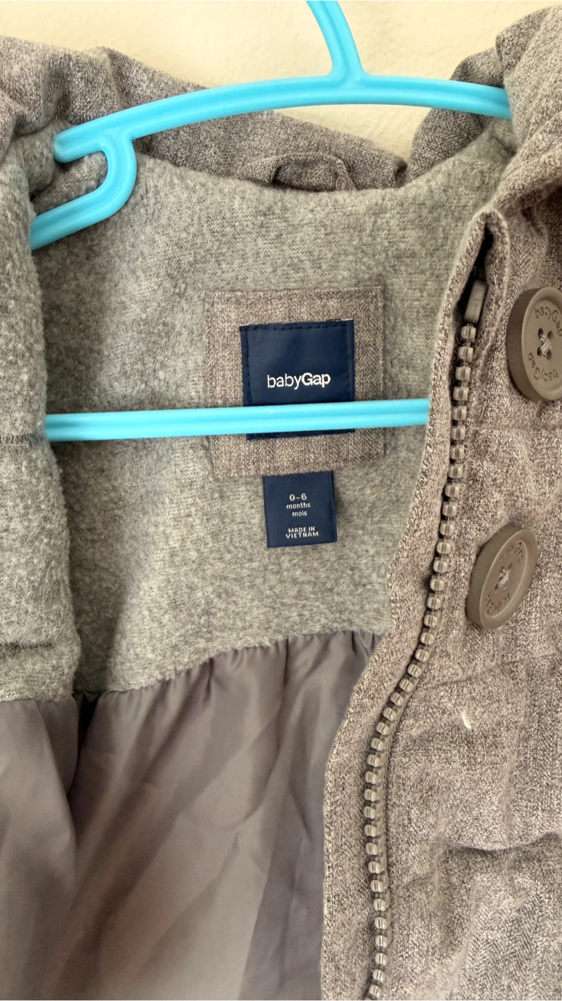 babyGap grey quilted jacket 0-6 months 🏈 - photo 3