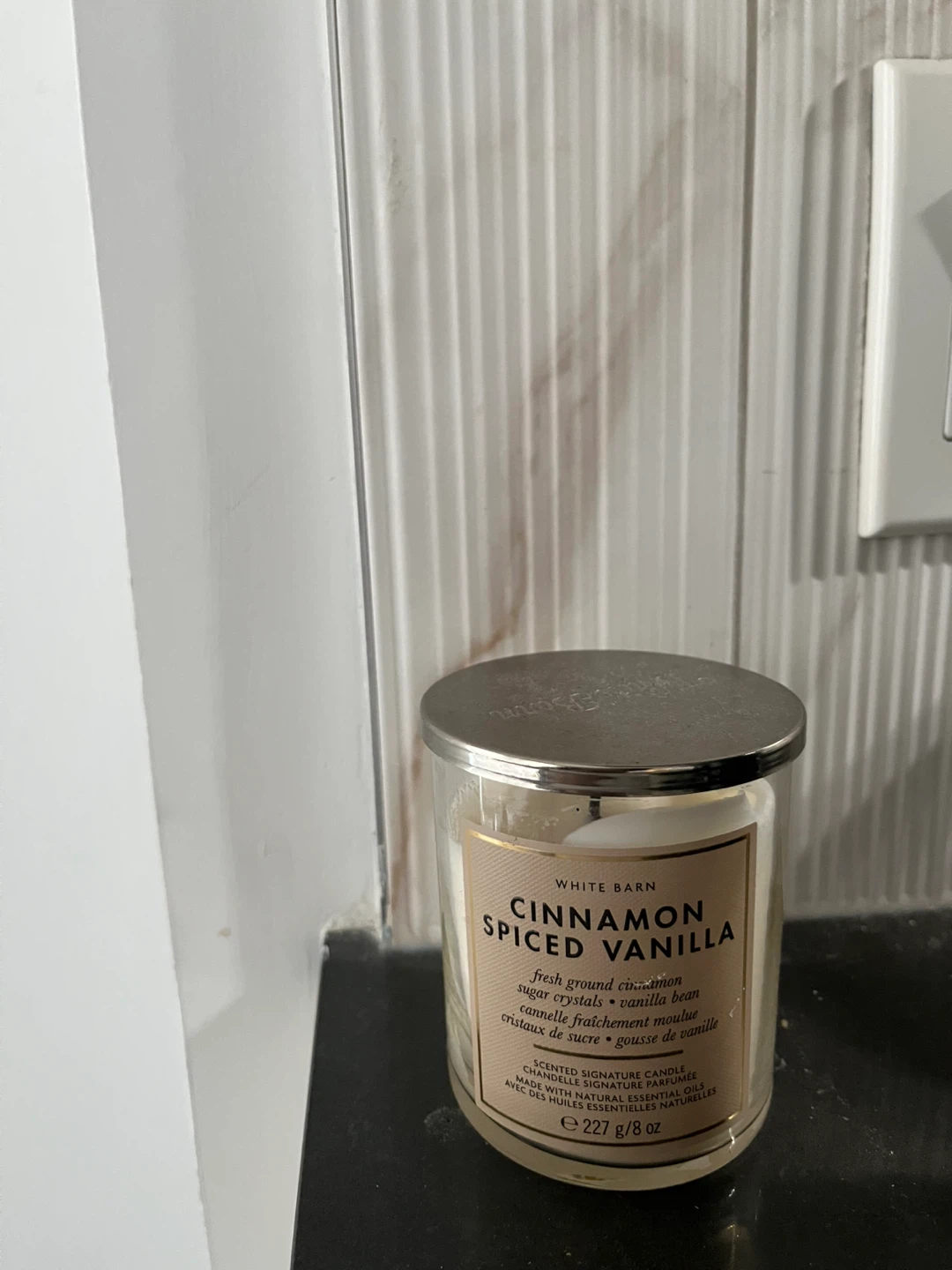 White Barn Cinnamon Spiced Vanilla Candle with Sleeve - photo 2