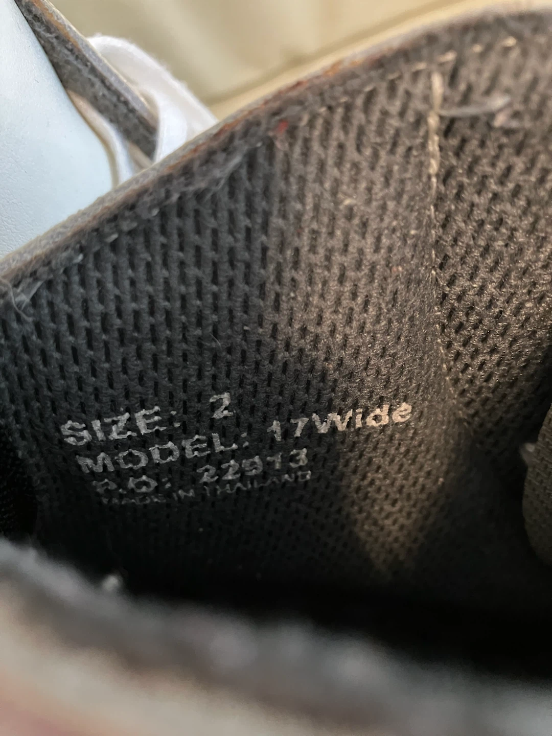 Riedell Ice Skates Size 2 - photo 5