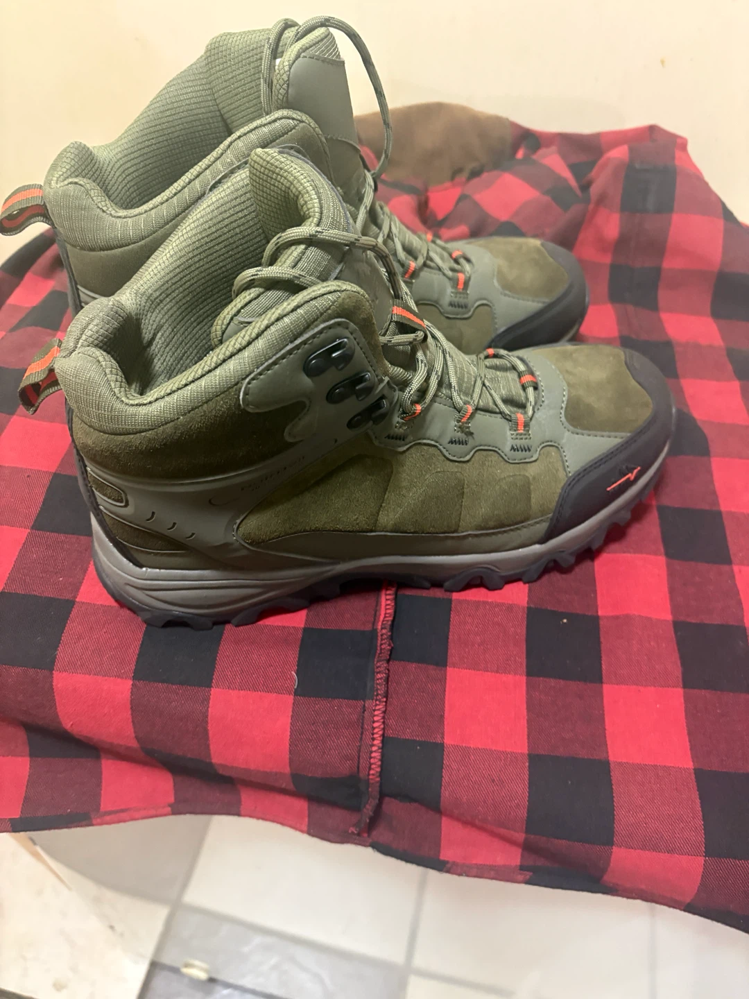 Nortiv8 Waterproof Hiking Boots