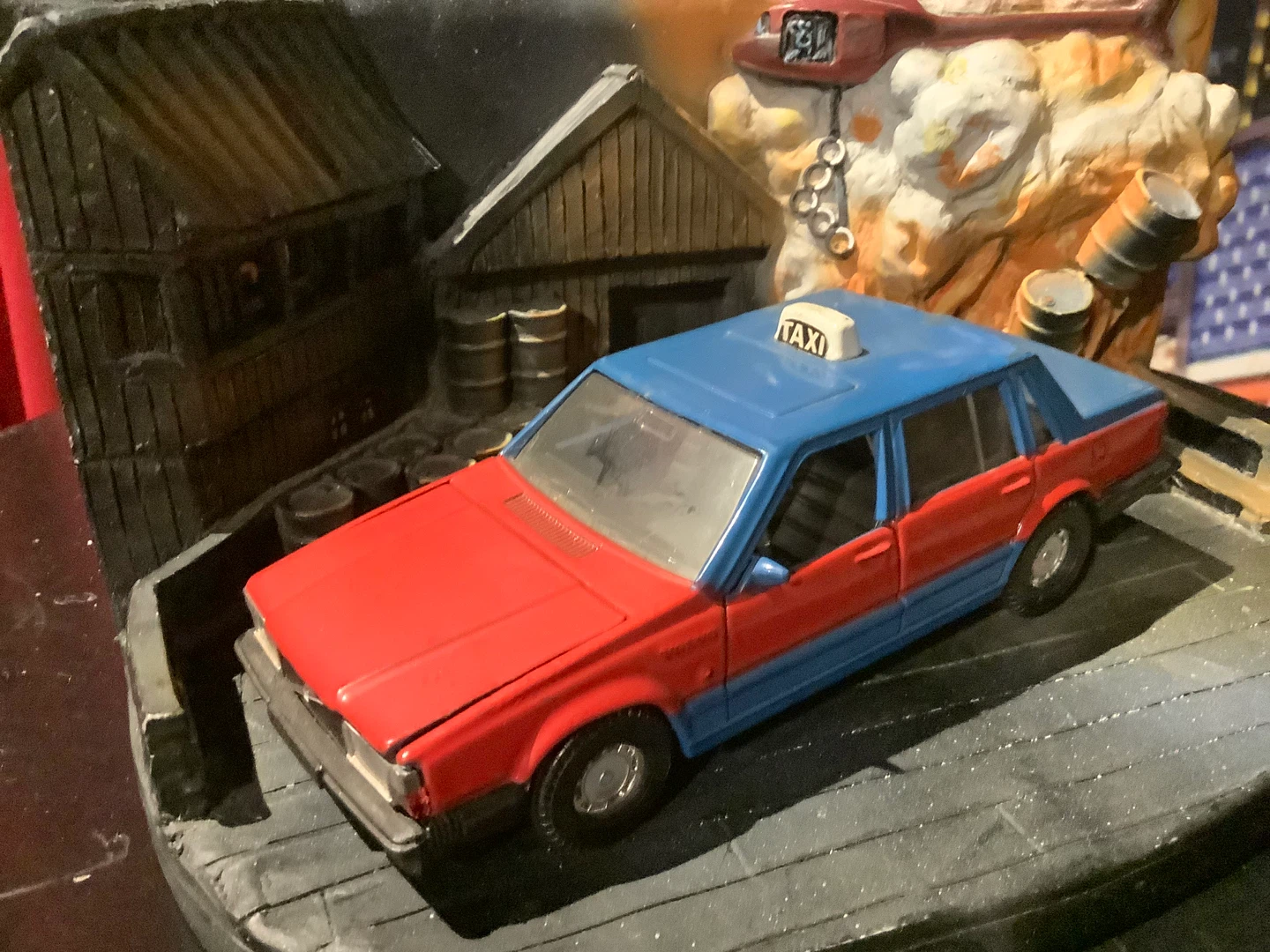 RARE Corgi  1:36 Volvo 740 Taxi Die-cast Model
