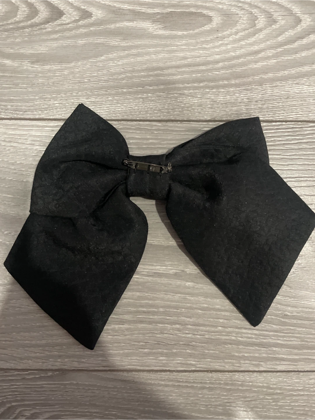 🏈 Fabric Bow Brooch - photo 2